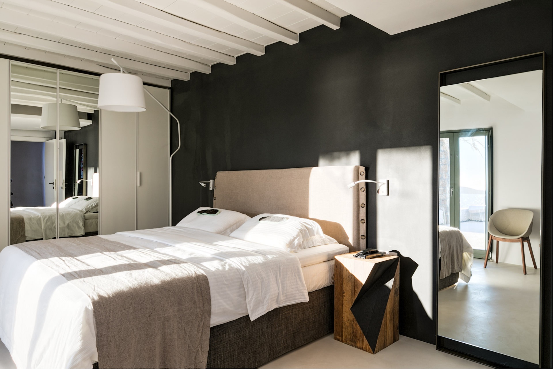 UltraLuxury Mykonos villa Tennis Court & SeaViews — photo 18